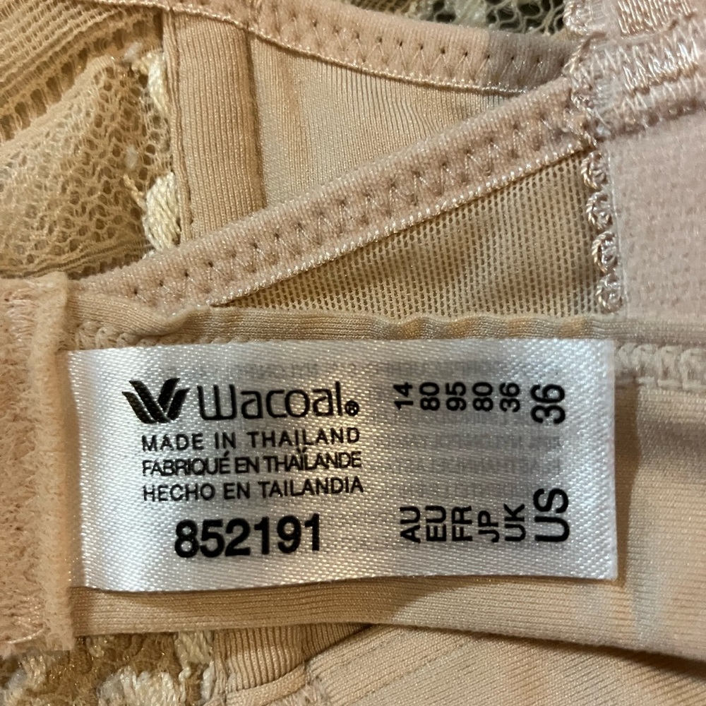 Wacoal Lace Bralette Nude Beige Sheer Floral Size 36 NWOT - Picture 5 of 7